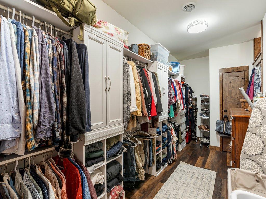 1556 Maplewood Ridge Road
