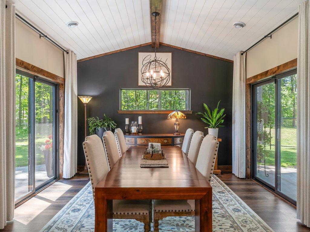 1556 Maplewood Ridge Road