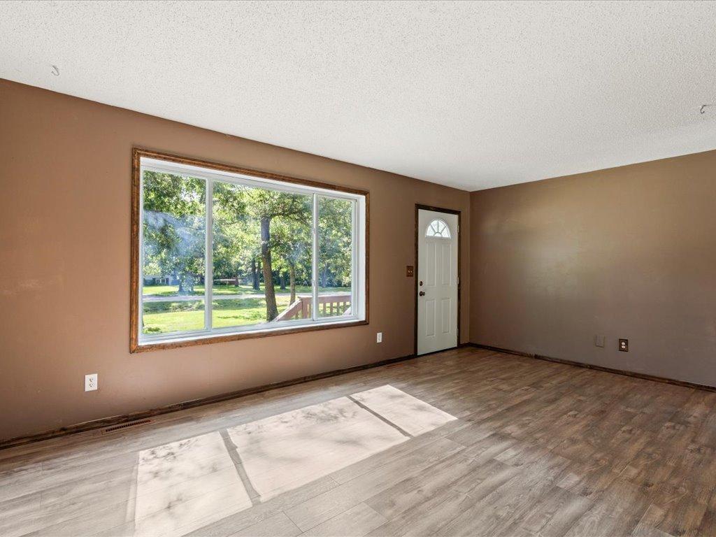 12805 Oakwood Trail SW