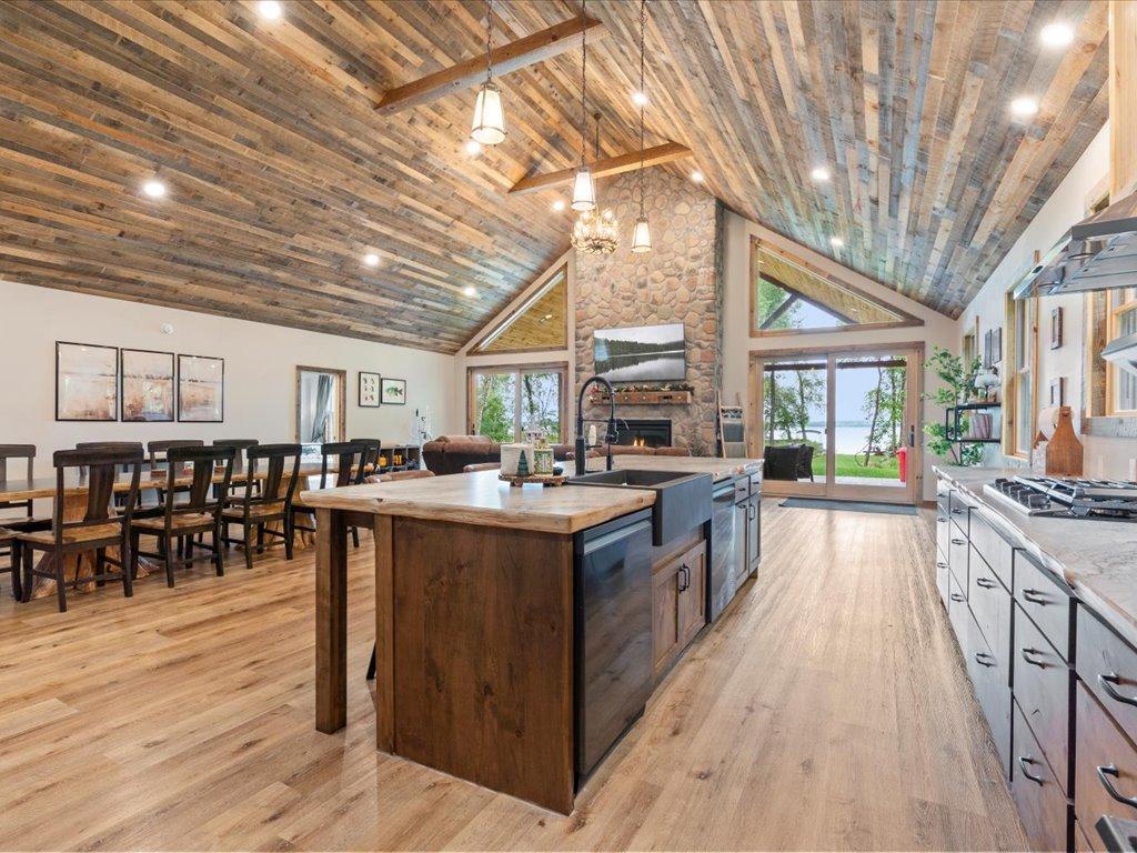 10030 Starlite Trail NW