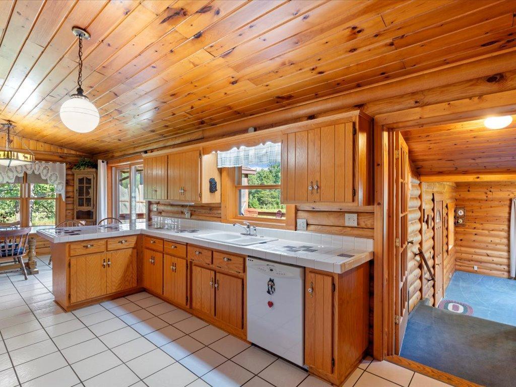 32240 County 31