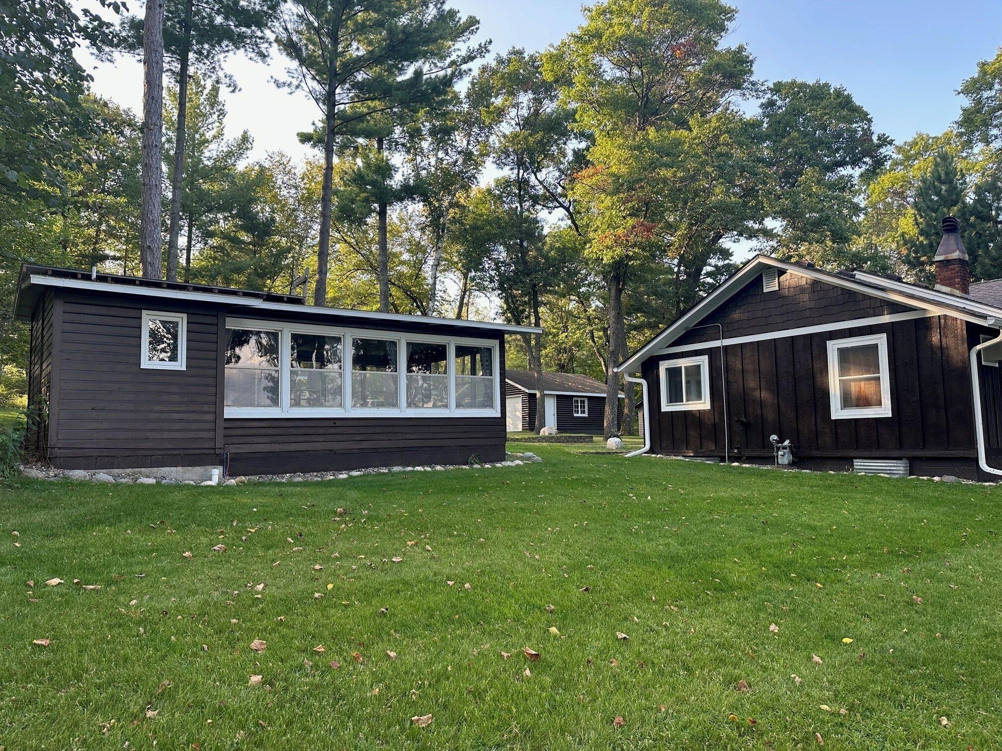 25522 Roy Lane