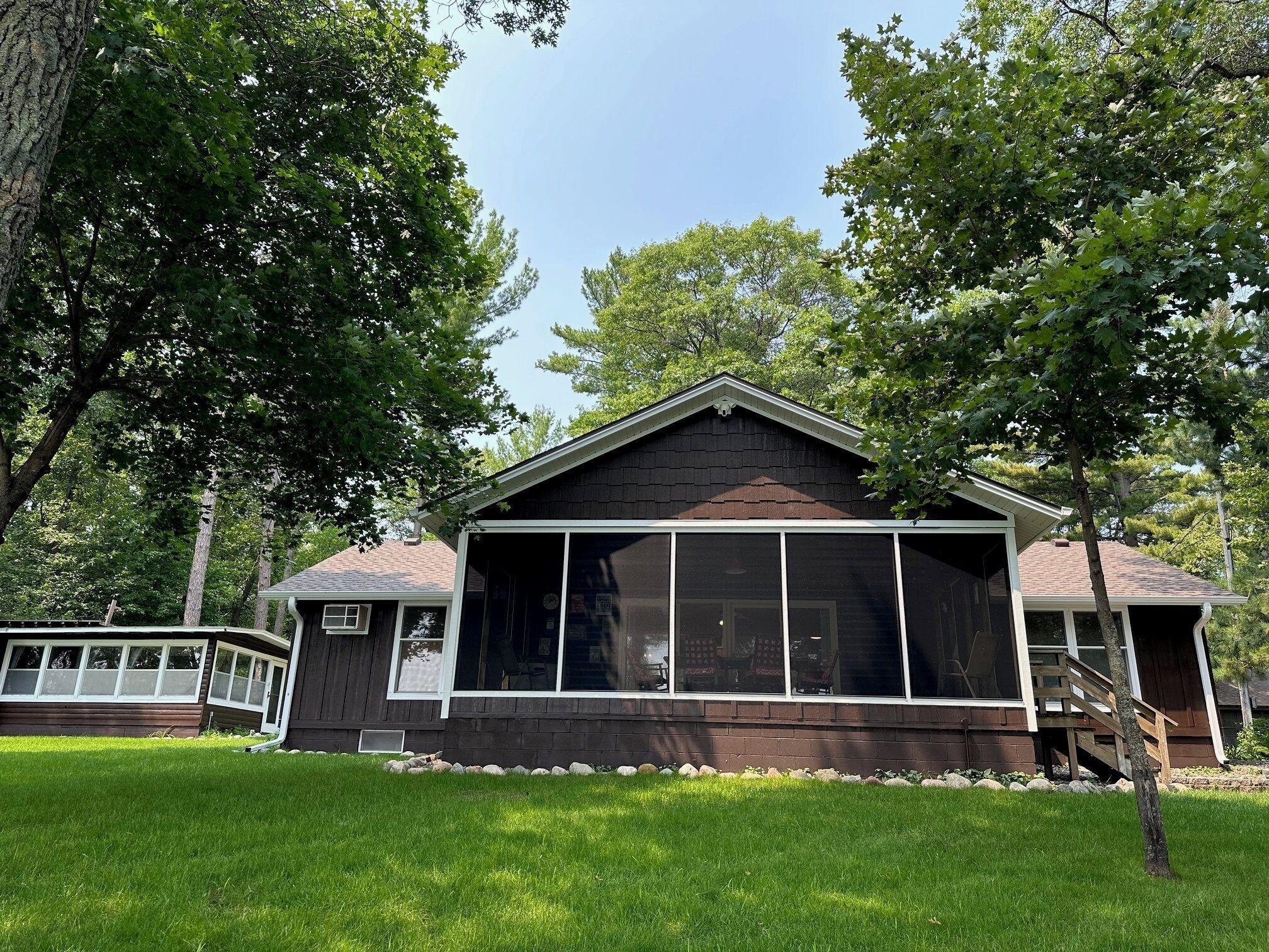 25522 Roy Lane