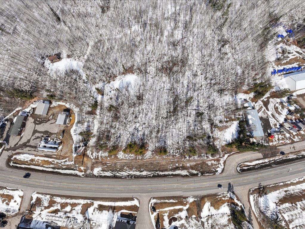 6894 Y Frontage Road NW