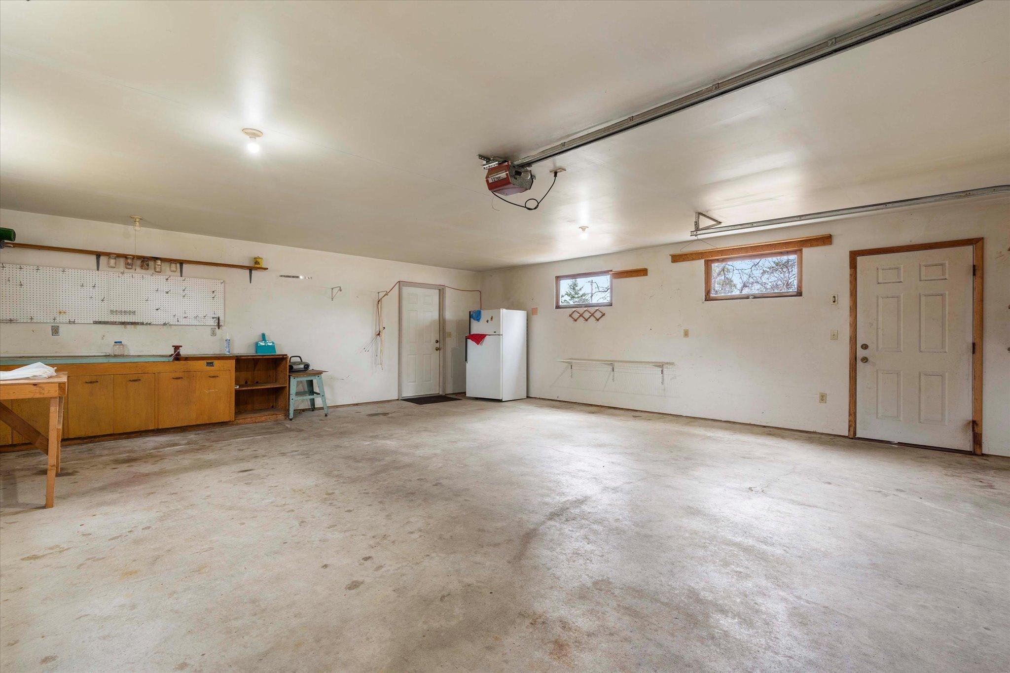 201 Cleveland Boulevard W