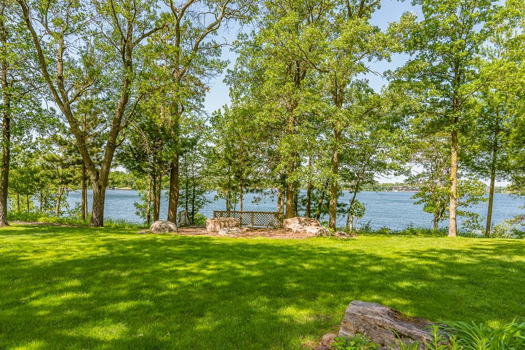 1387 East Pointe Dr