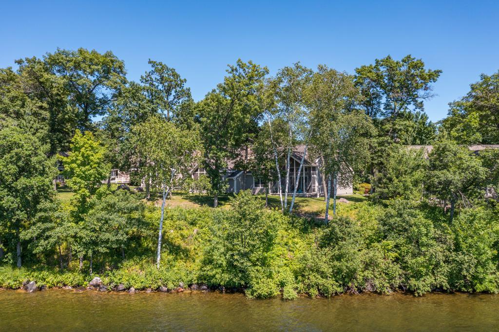 1387 East Pointe Dr
