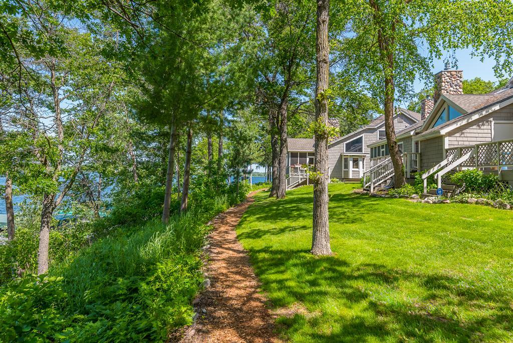 1387 East Pointe Dr