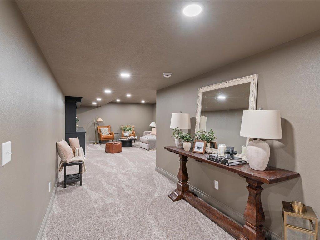 17887 Riverwood Drive