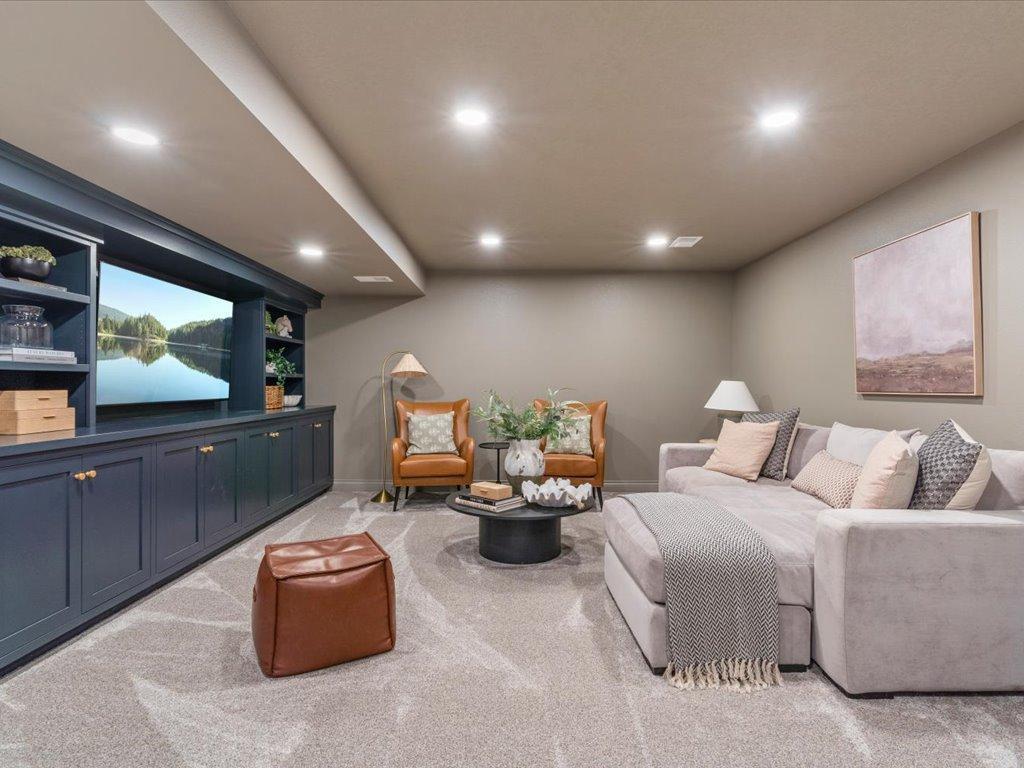 17887 Riverwood Drive