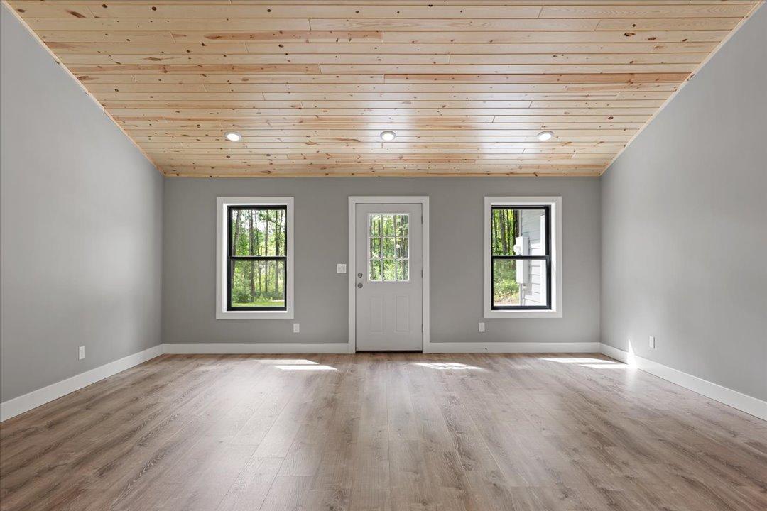 121 Ridgeway Path
