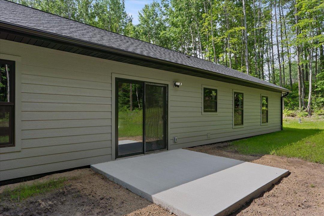 121 Ridgeway Path