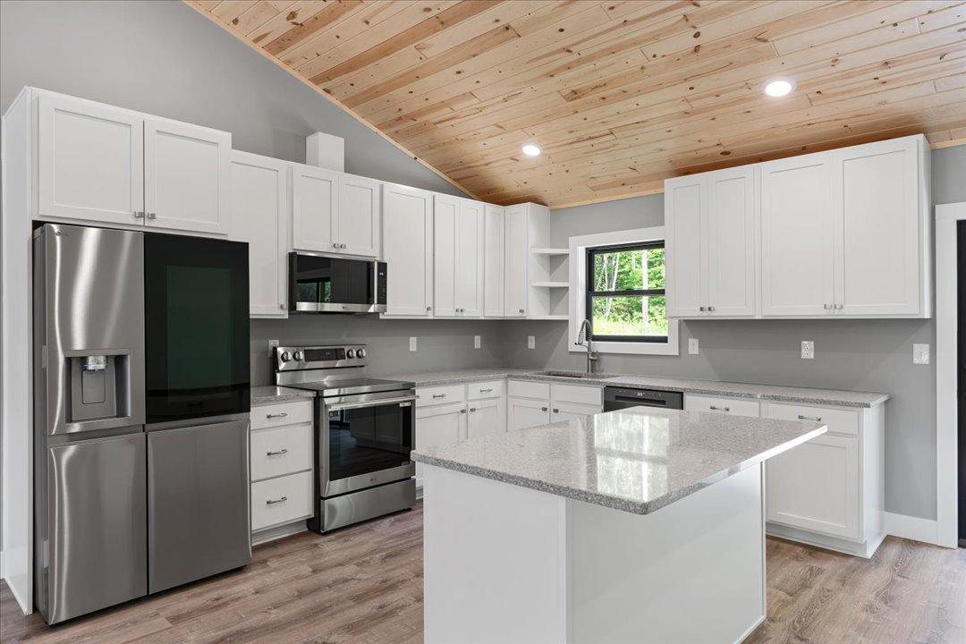 121 Ridgeway Path