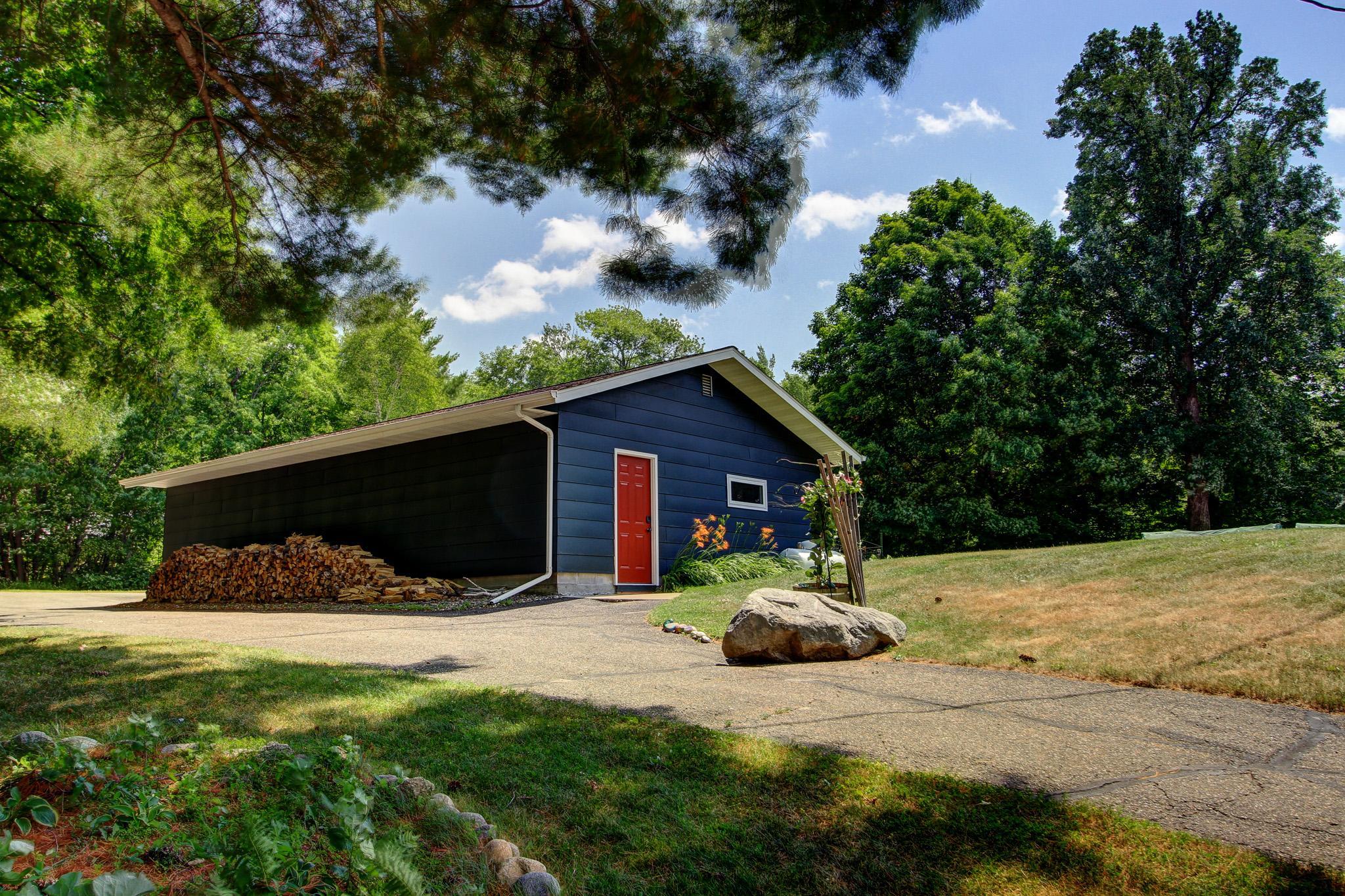 7987 Agency Narrows Drive NW