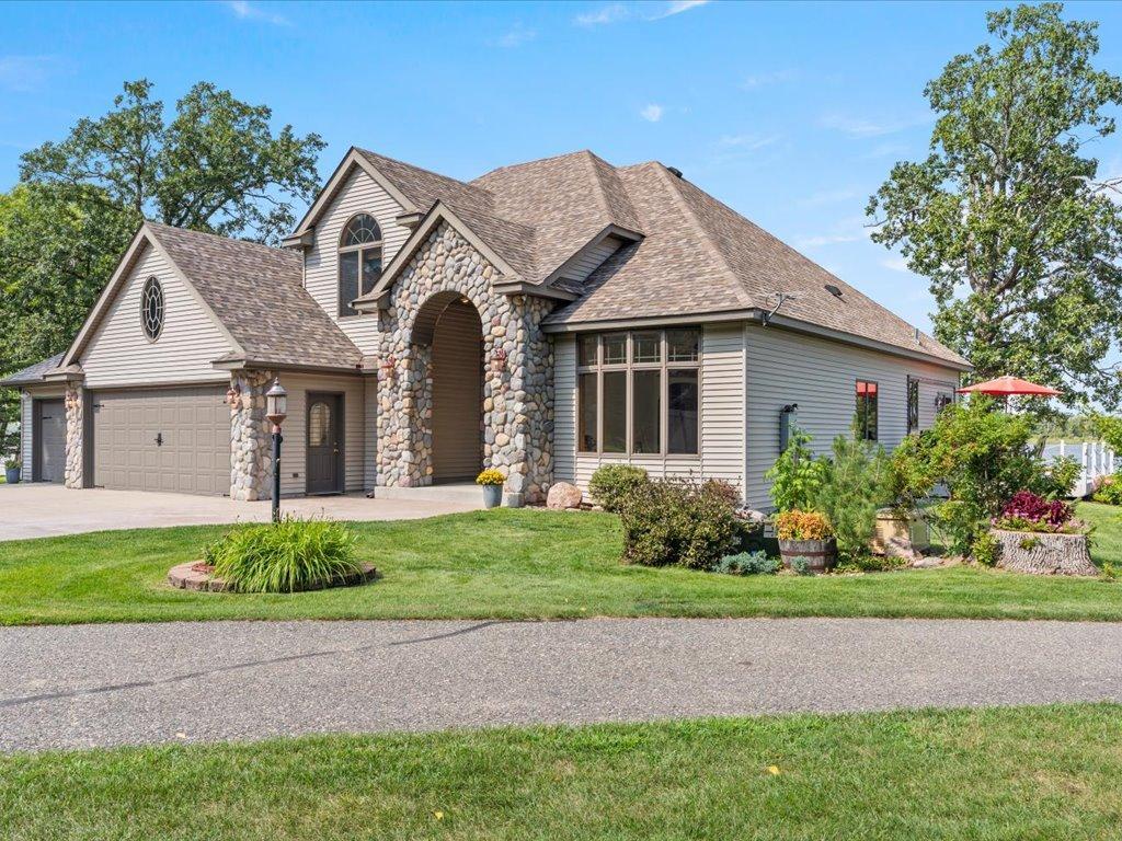 8964 Kabekona Springs Drive NW