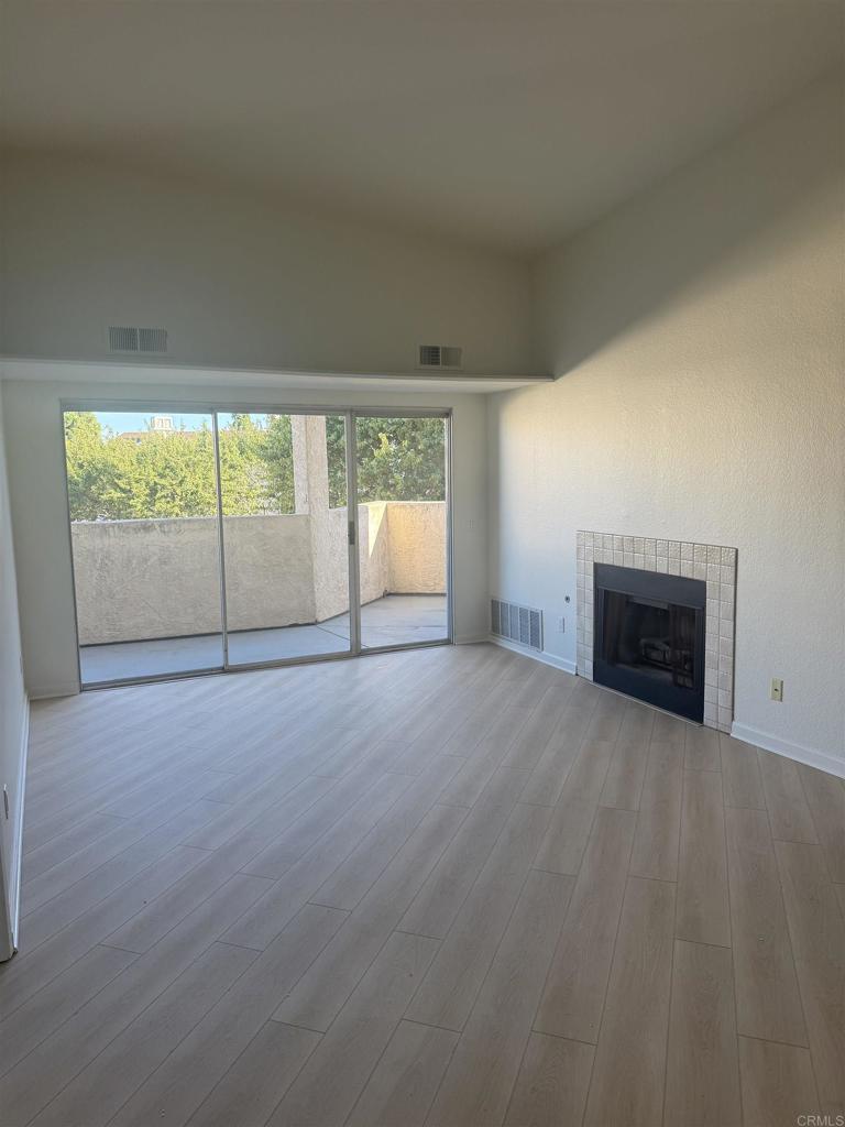 7244 Camino Degrazia 288