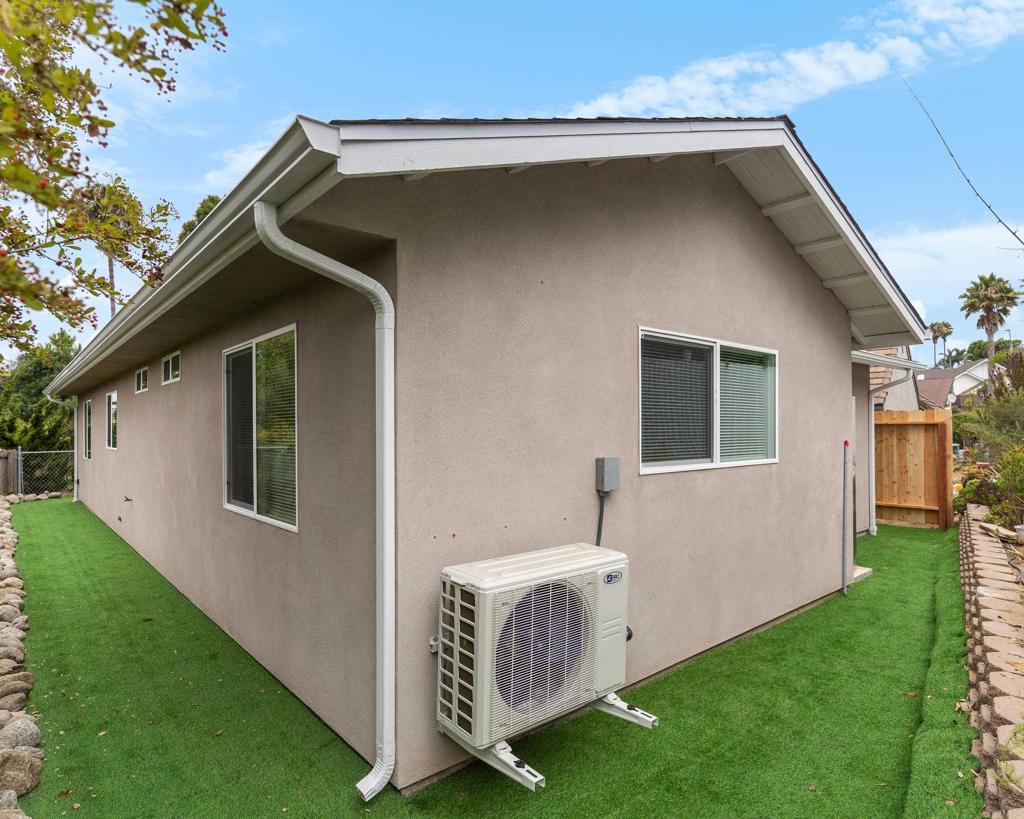 1751 Tamarack Drive