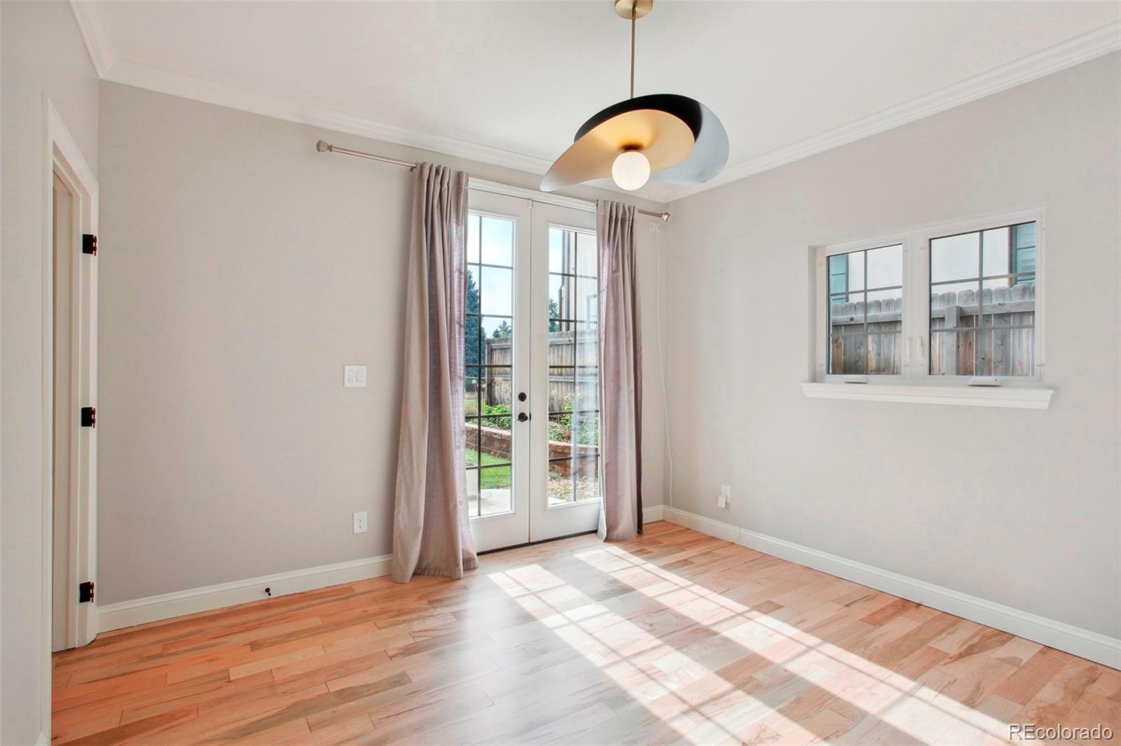 175 S Jasmine Street