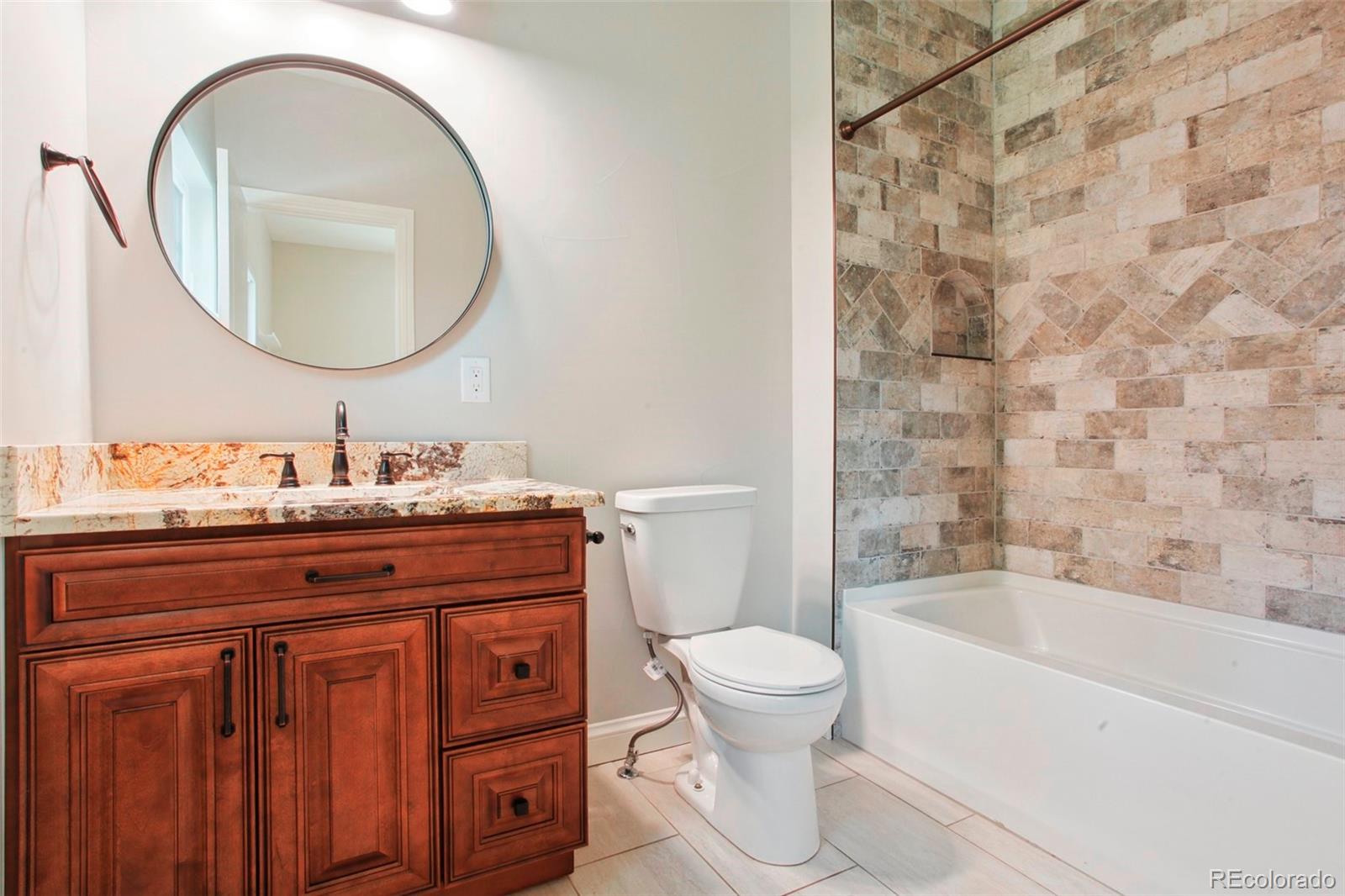 175 S Jasmine Street