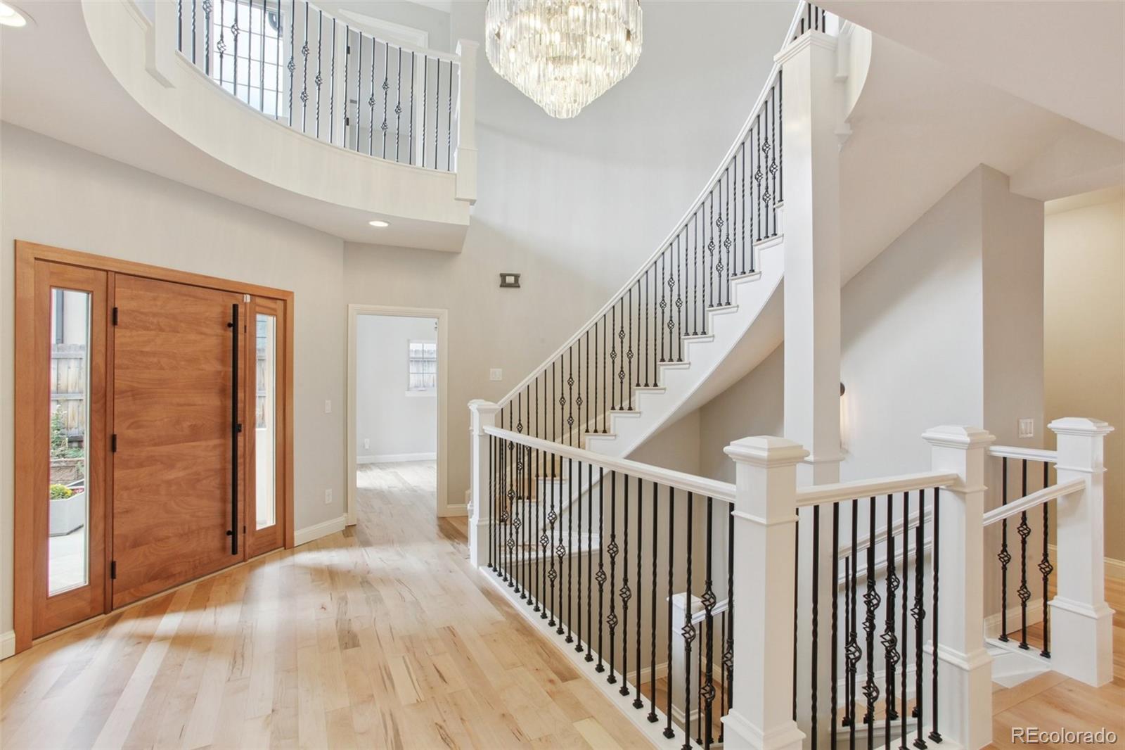 175 S Jasmine Street