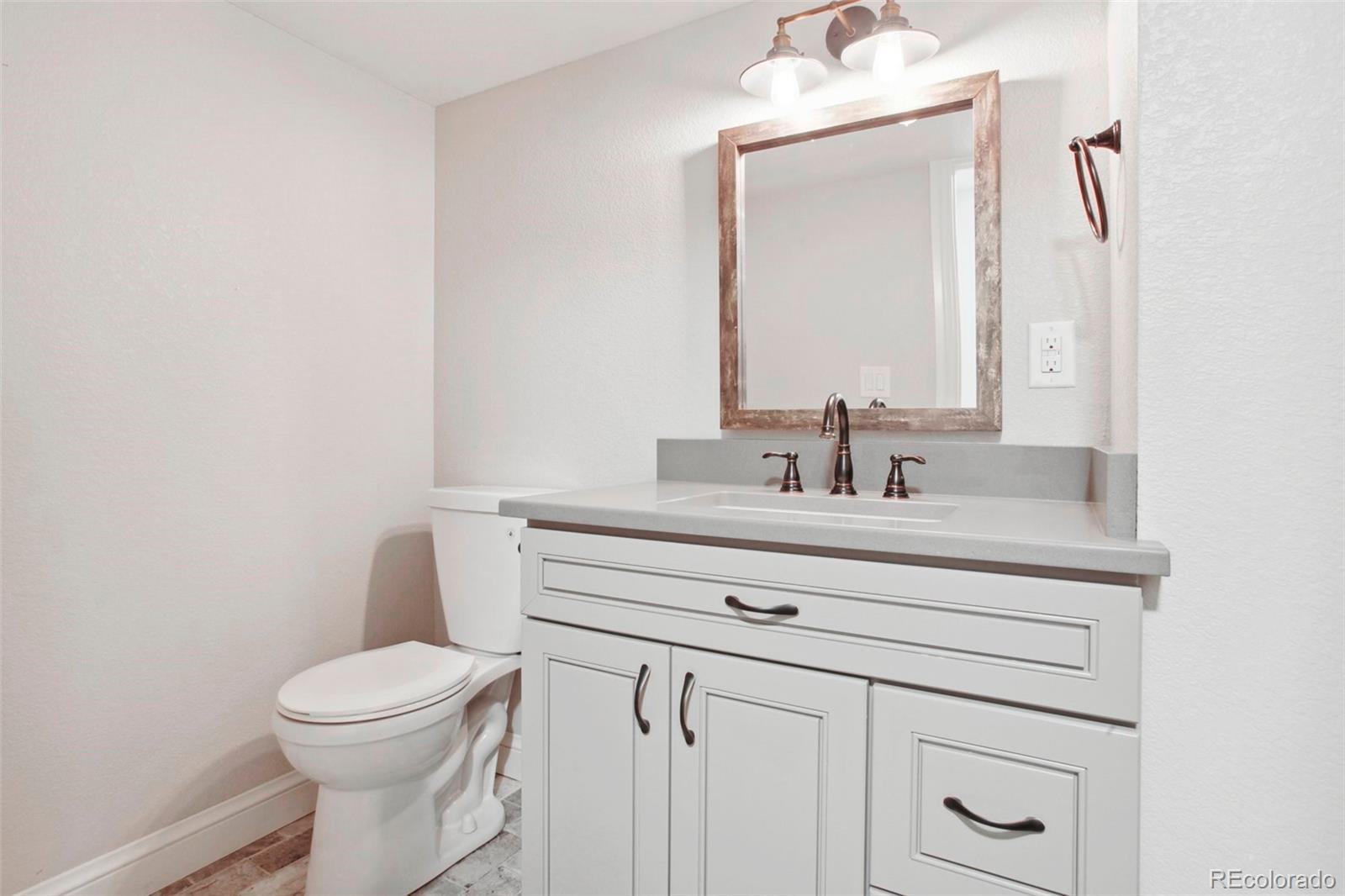 175 S Jasmine Street