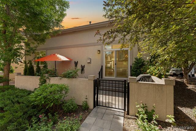 12044 E Lake Circle