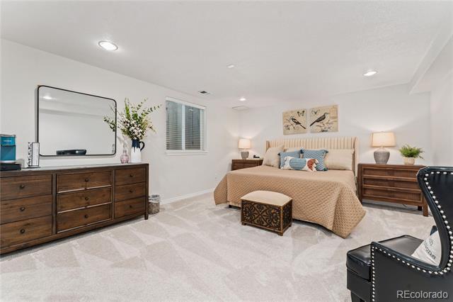 12044 E Lake Circle