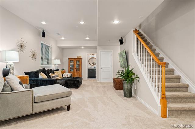 12044 E Lake Circle