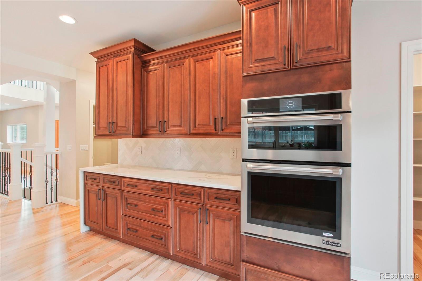 175 S Jasmine Street