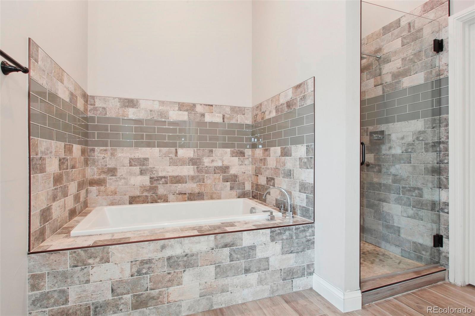 175 S Jasmine Street