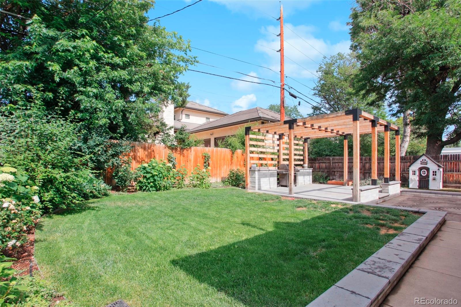 175 S Jasmine Street