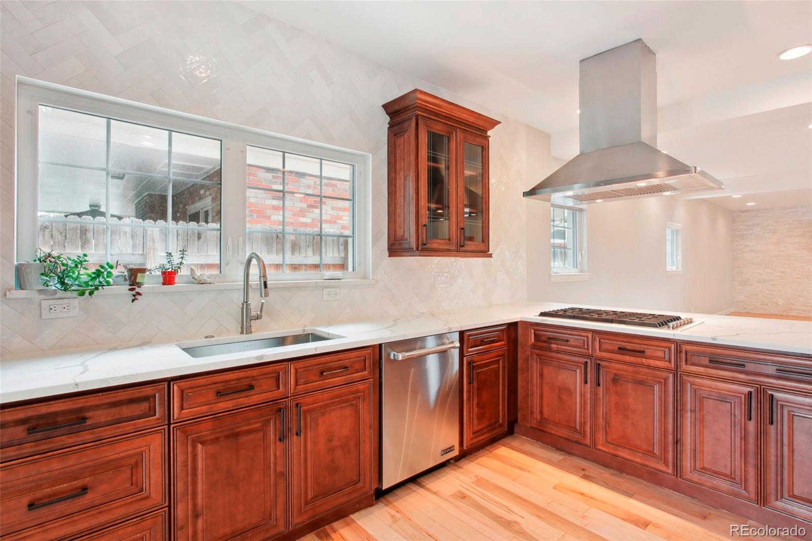 175 S Jasmine Street