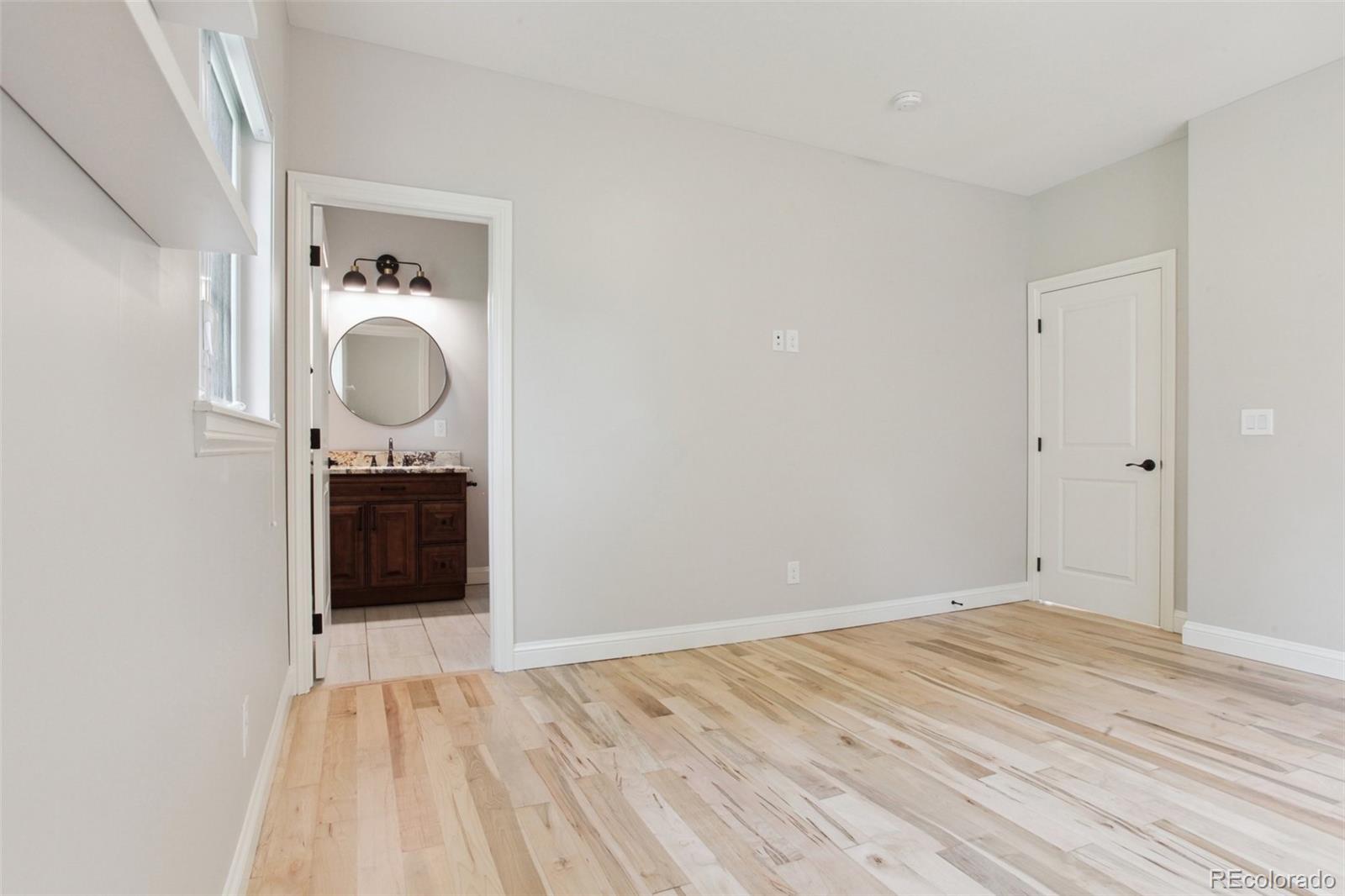 175 S Jasmine Street