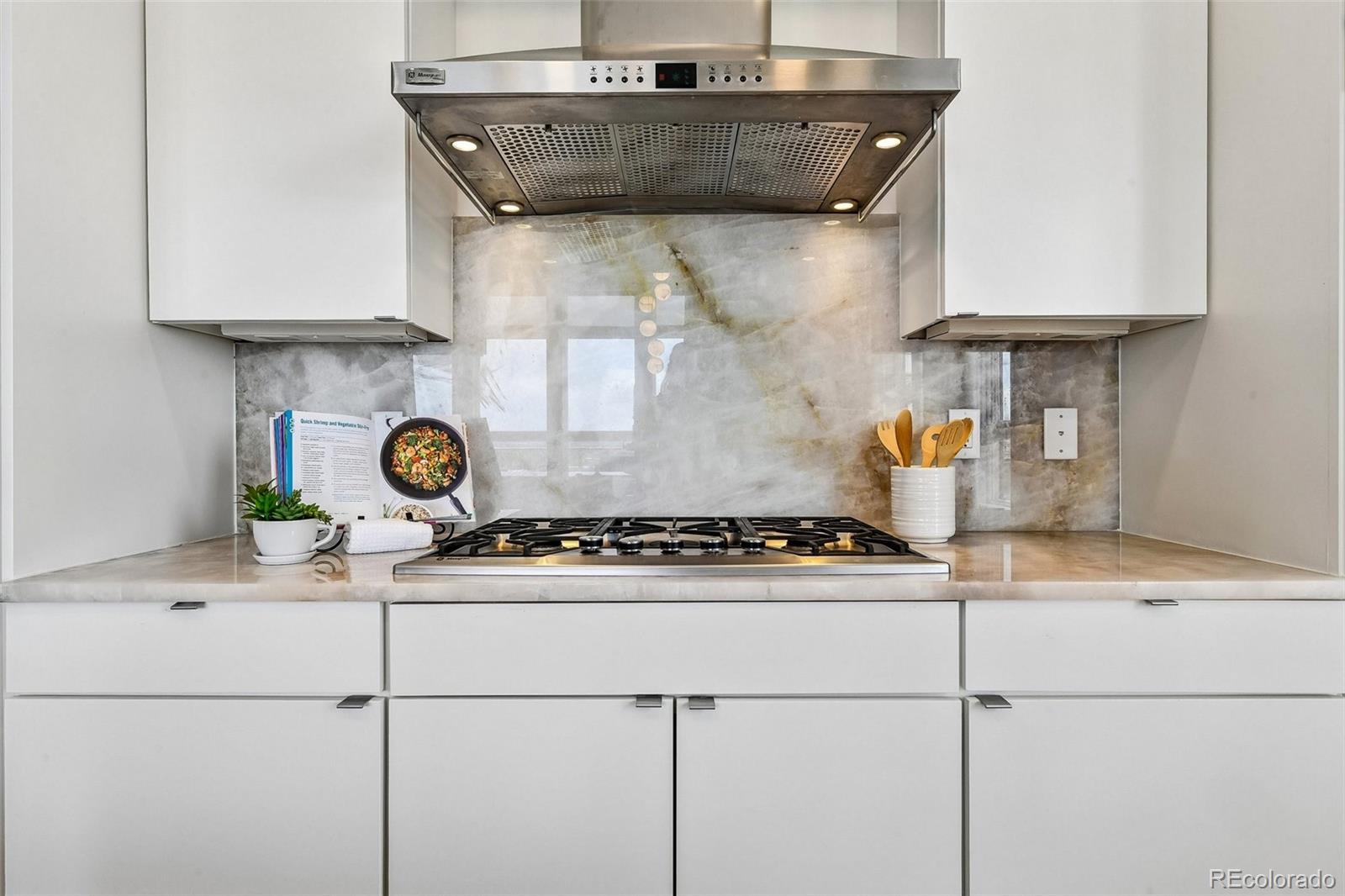 5455 Landmark Place Unit: 804
