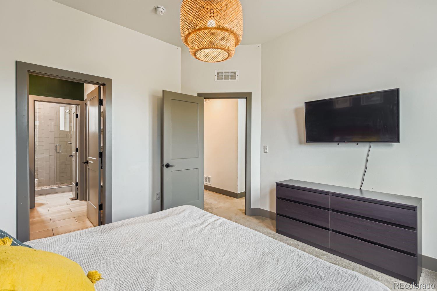 1280 E Hampden Unit: B