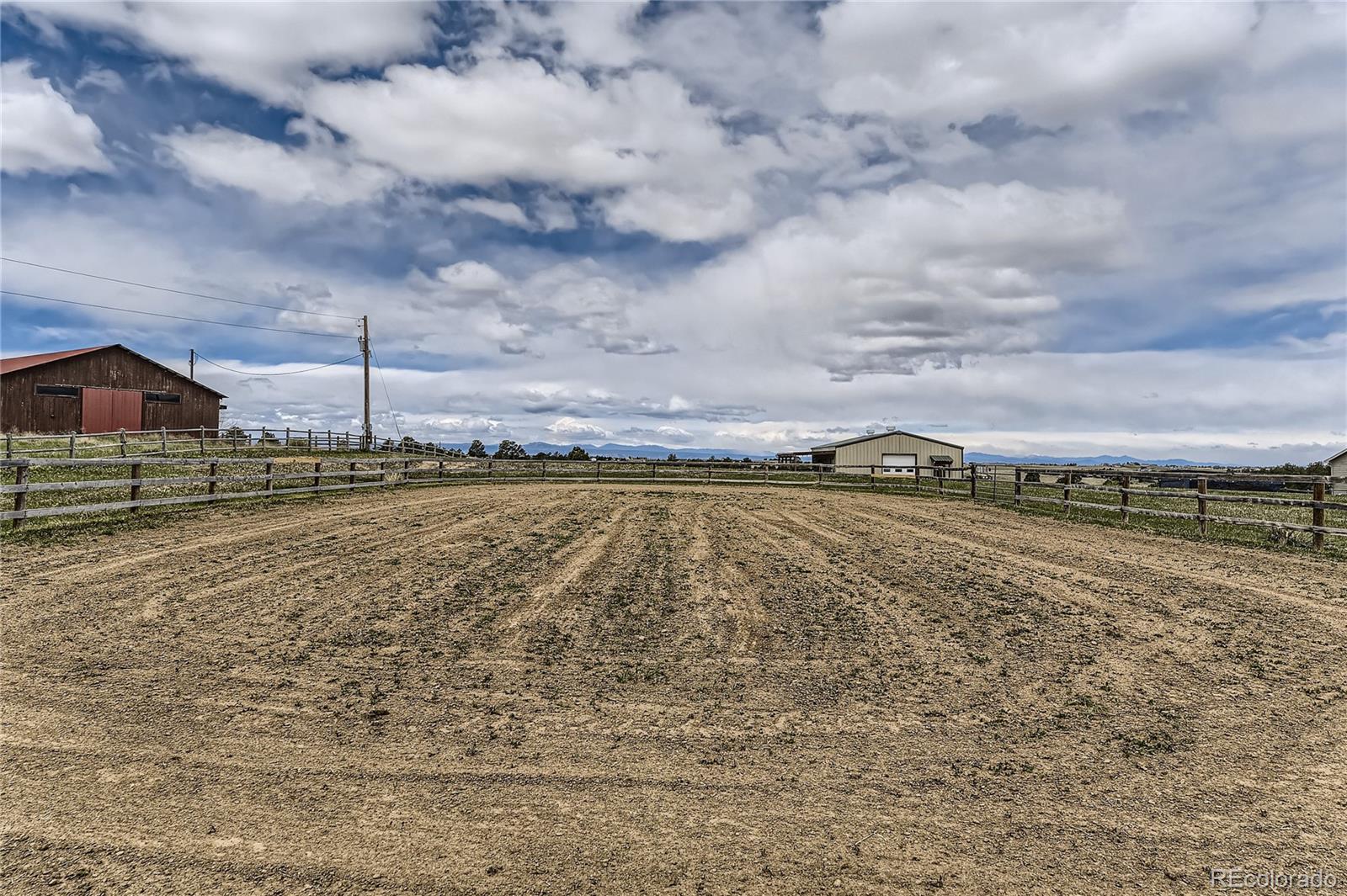 31900 Lonesome Dove Court