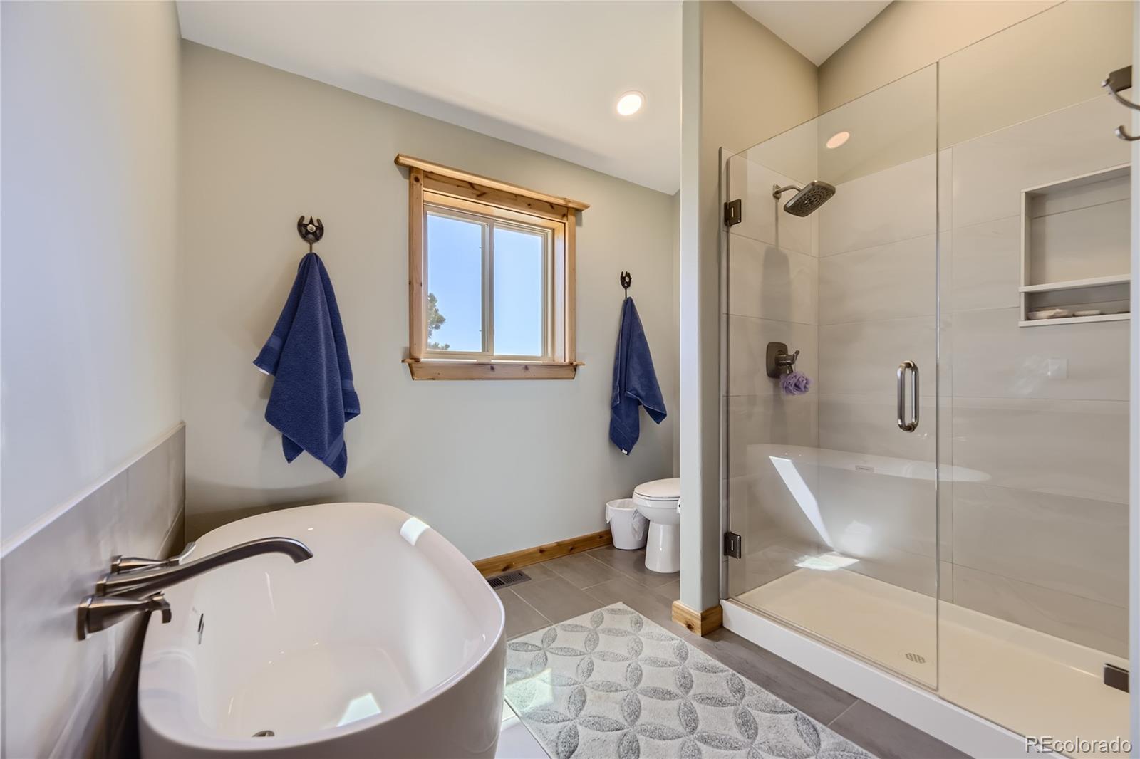 31900 Lonesome Dove Court