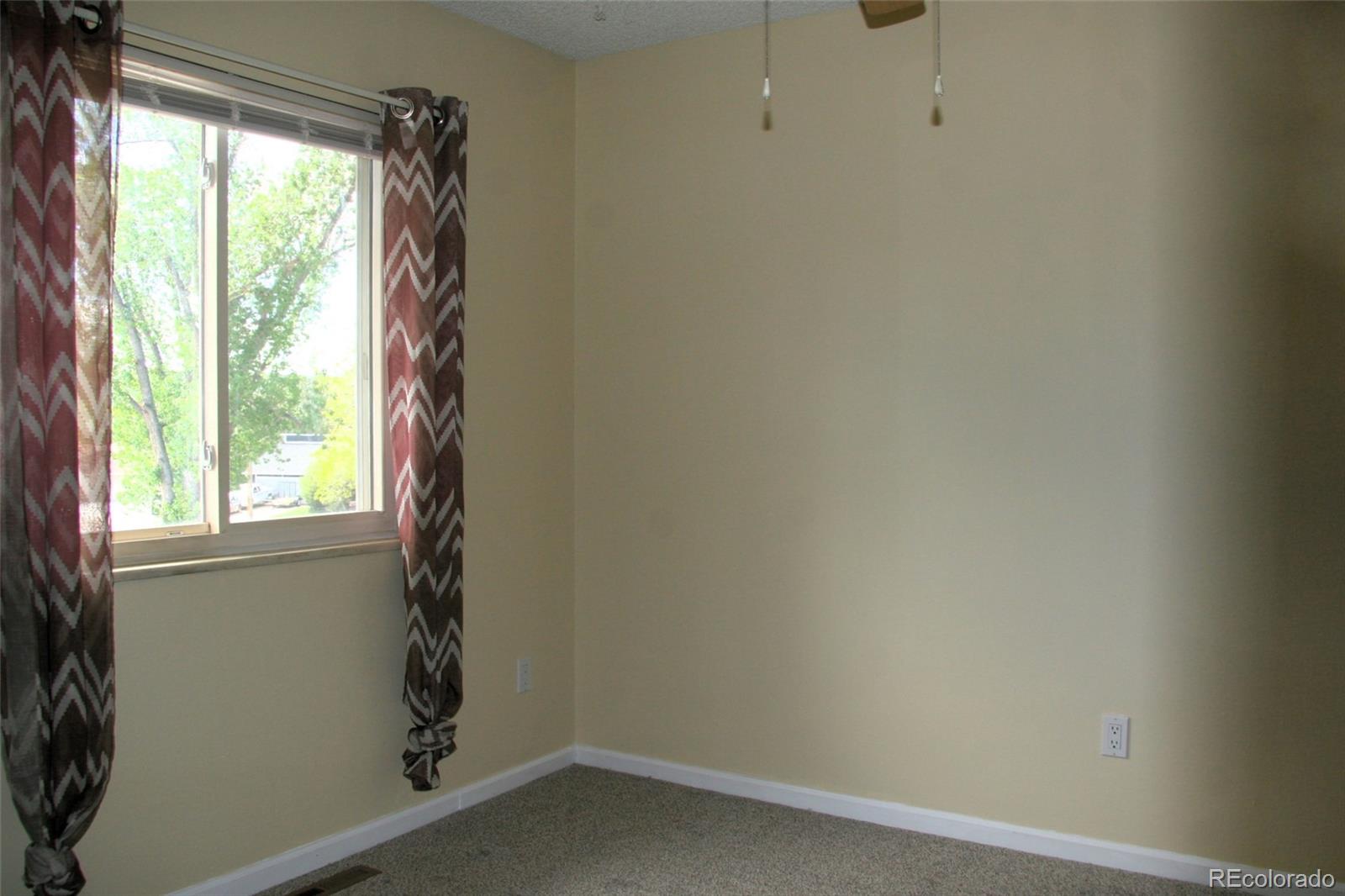 1008 Park View Court