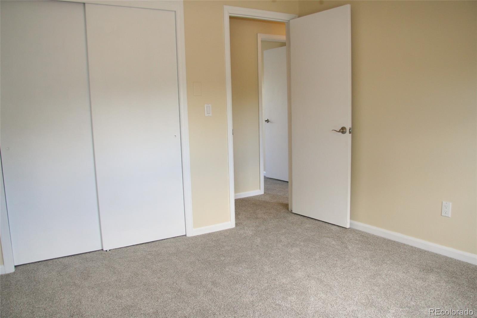 1008 Park View Court