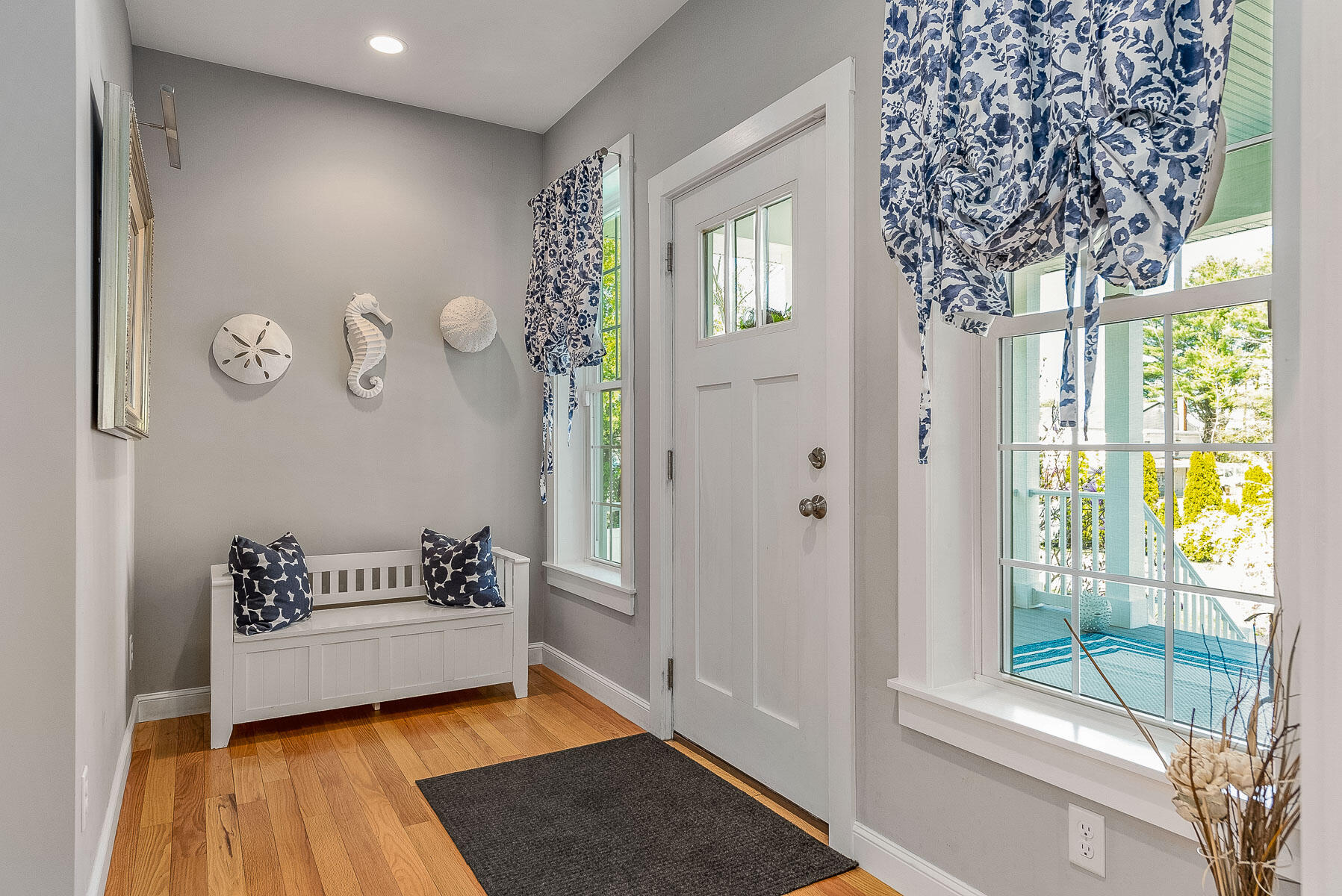 2 Cottage Way