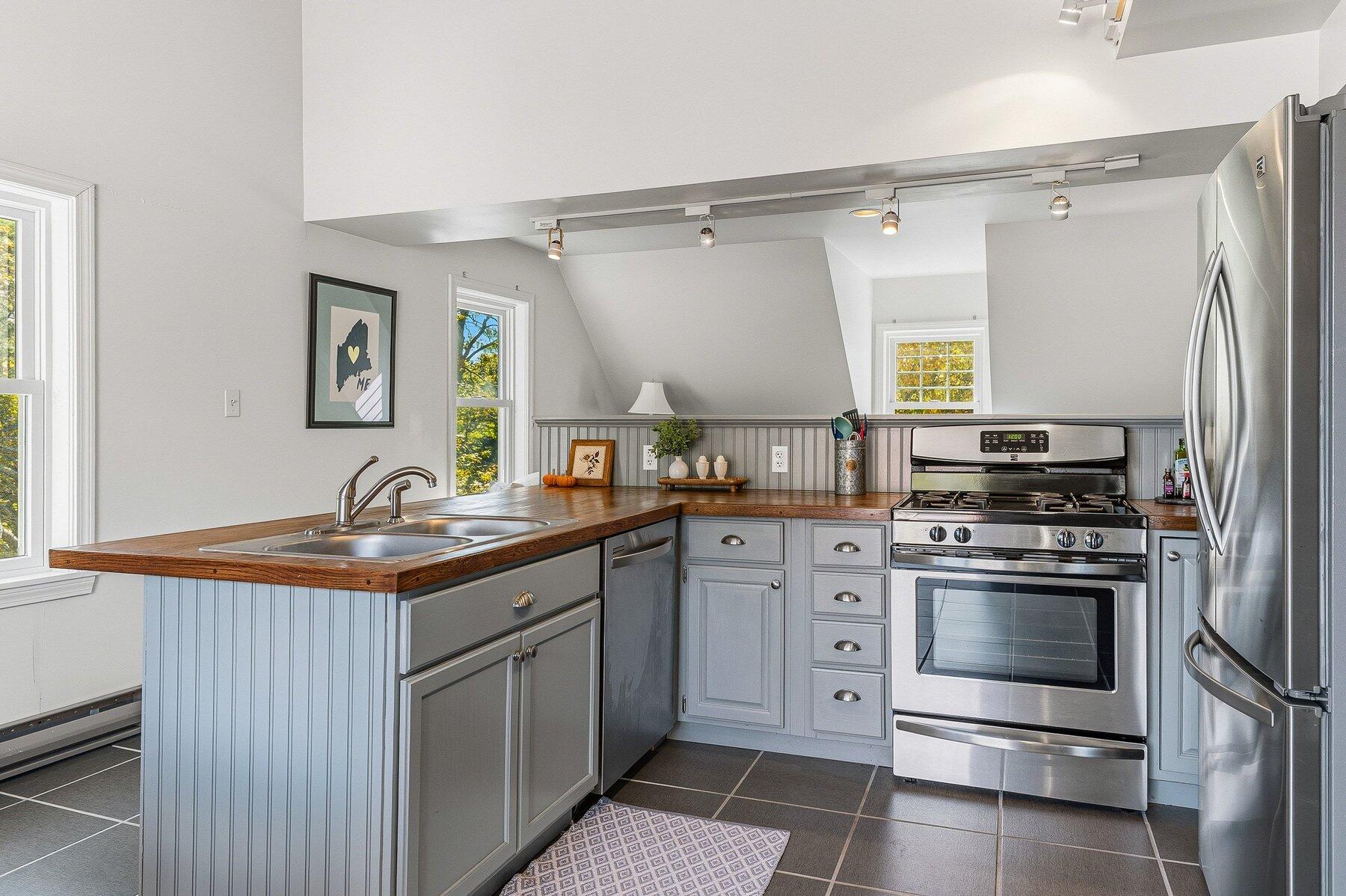 12 Norwood Farms Road 7