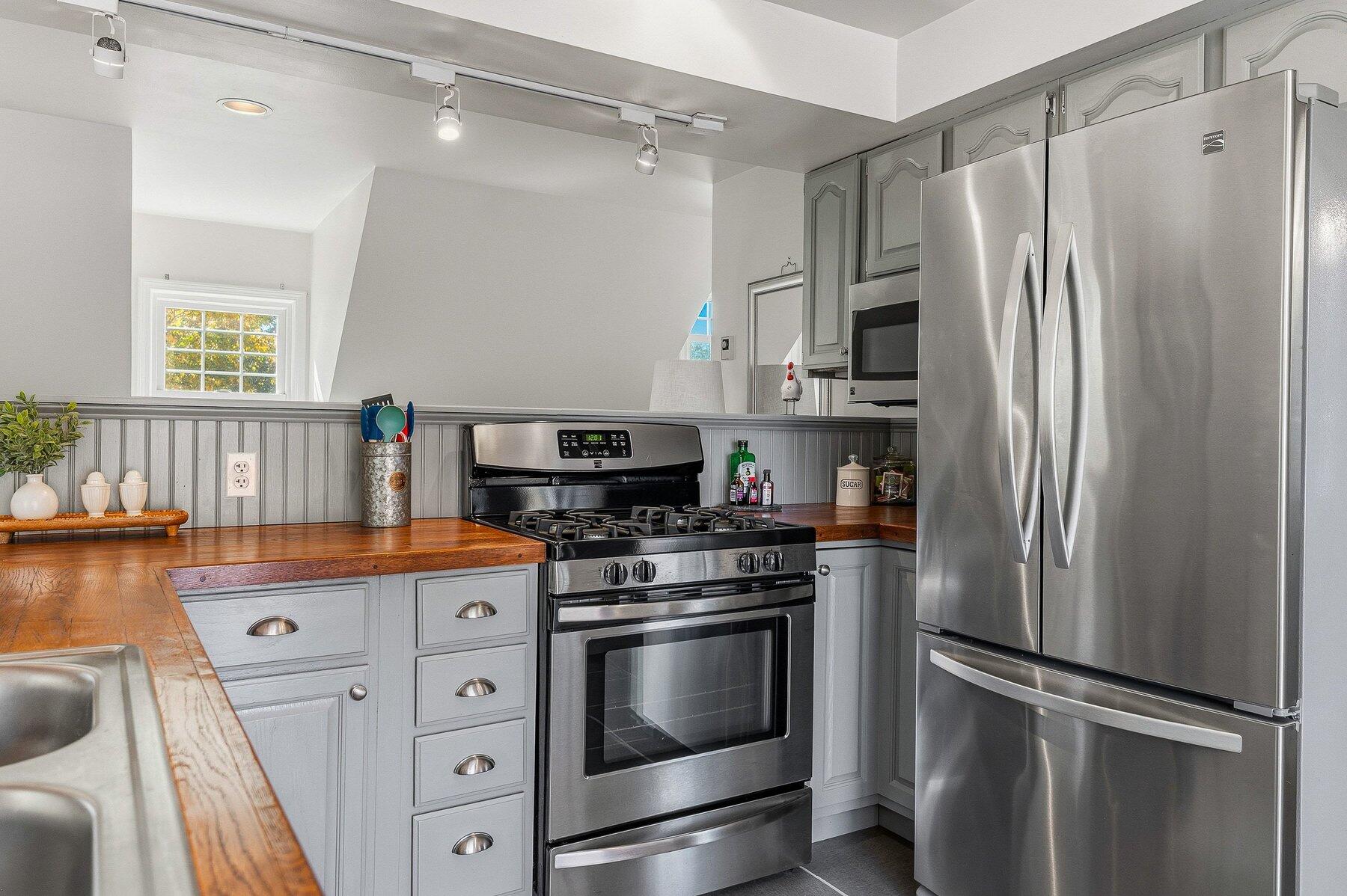 12 Norwood Farms Road 7