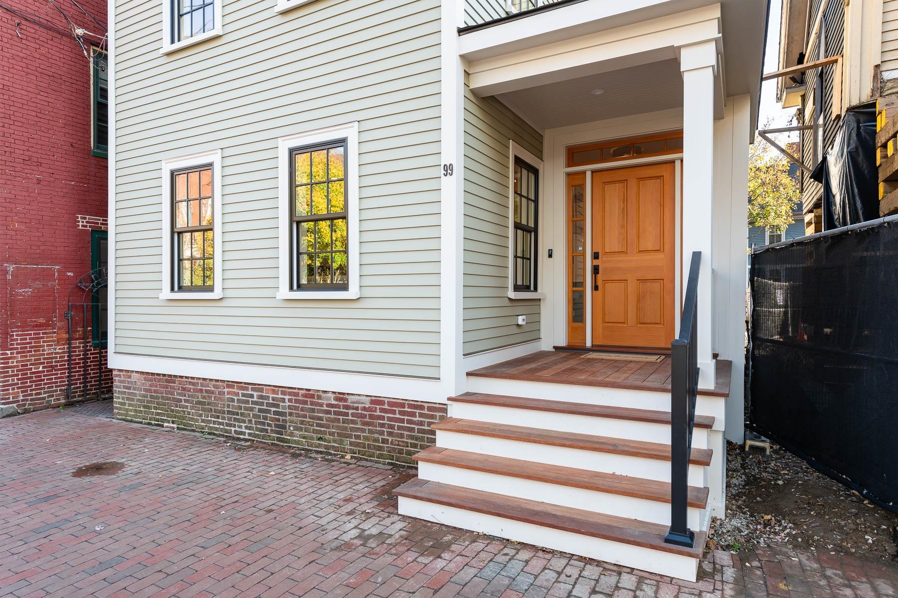 99 Daniel Street