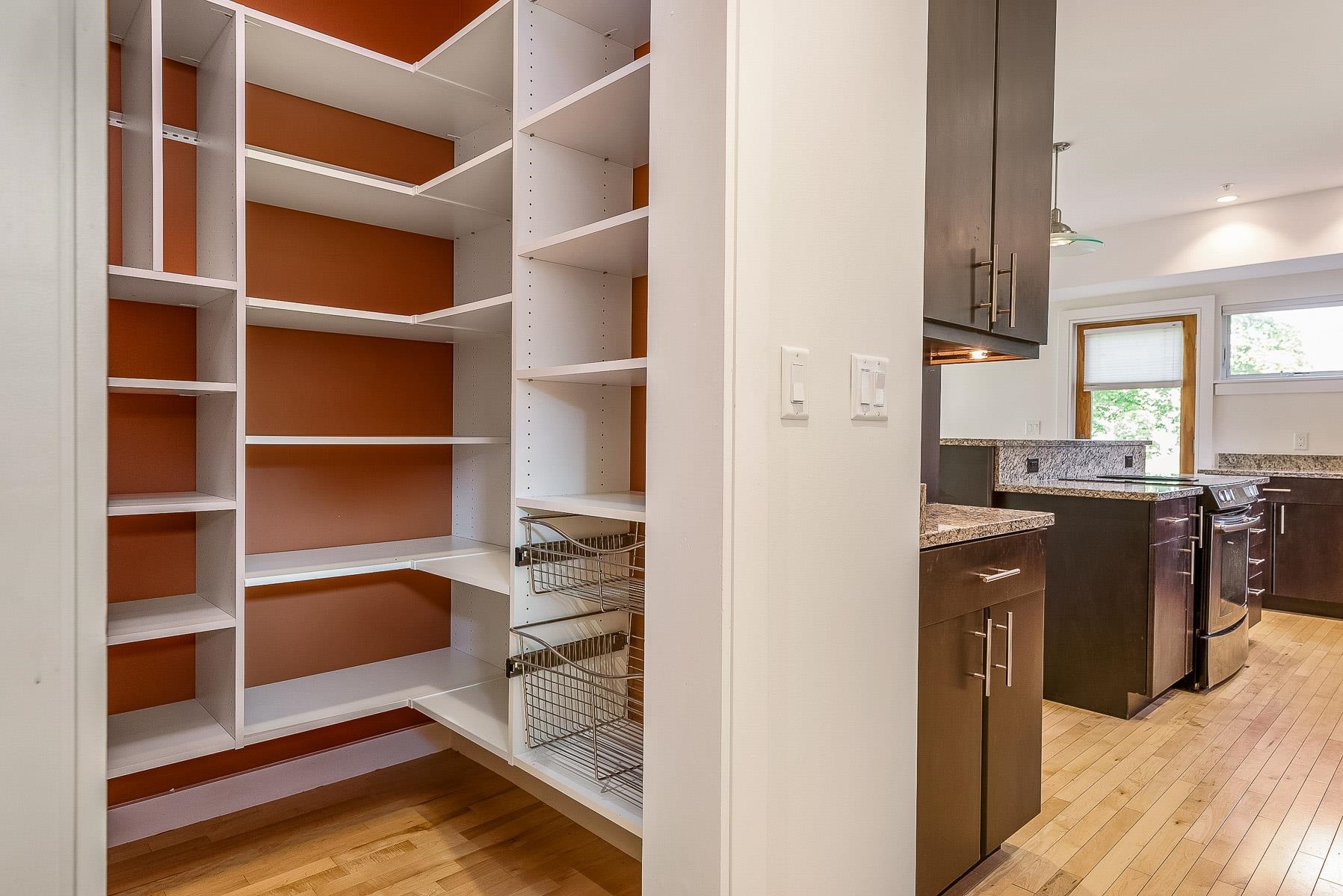 659 Dennett Street Unit: 3