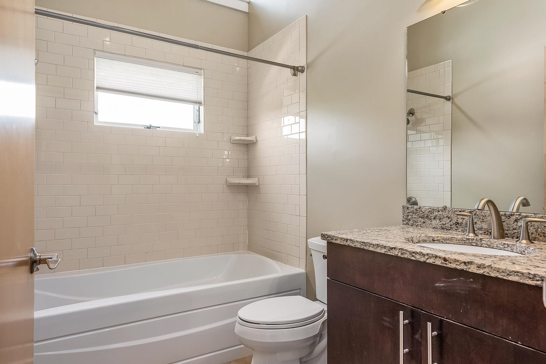 659 Dennett Street Unit: 3