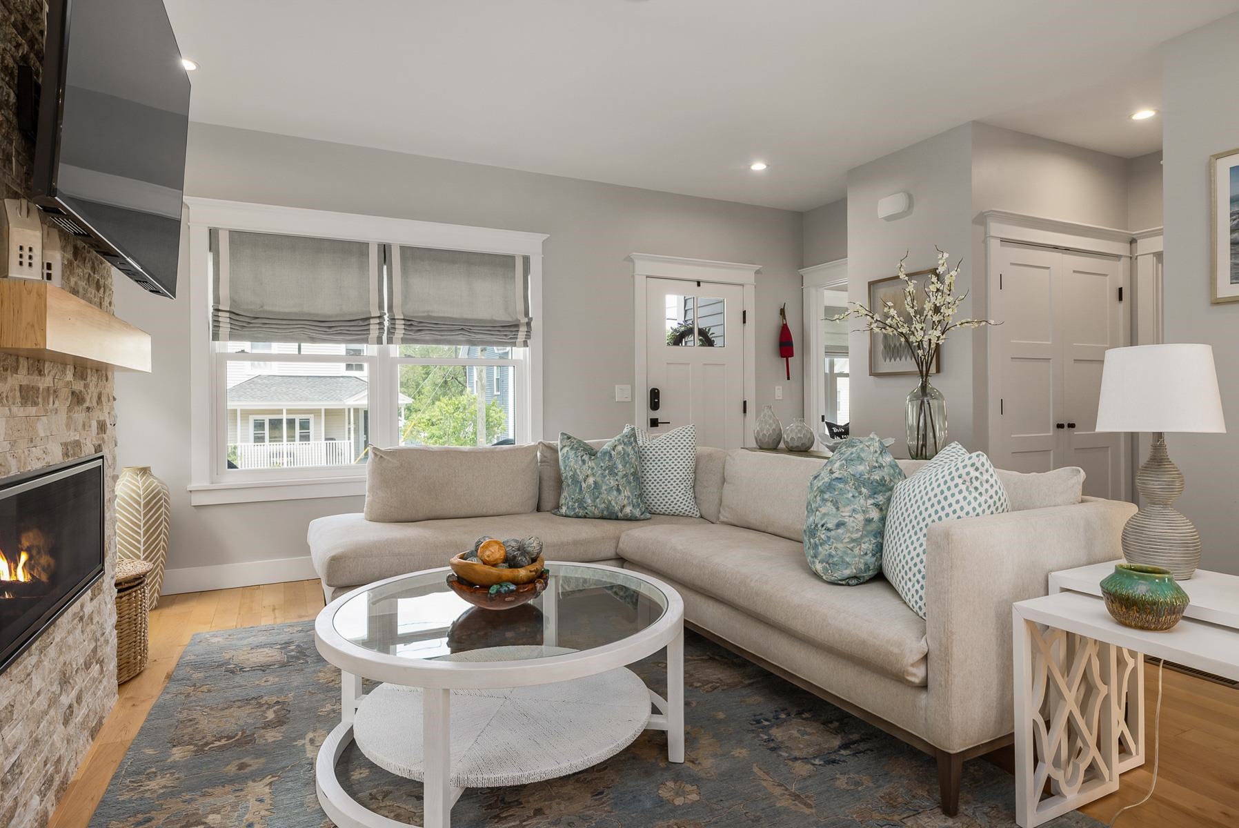 1230 Islington Street