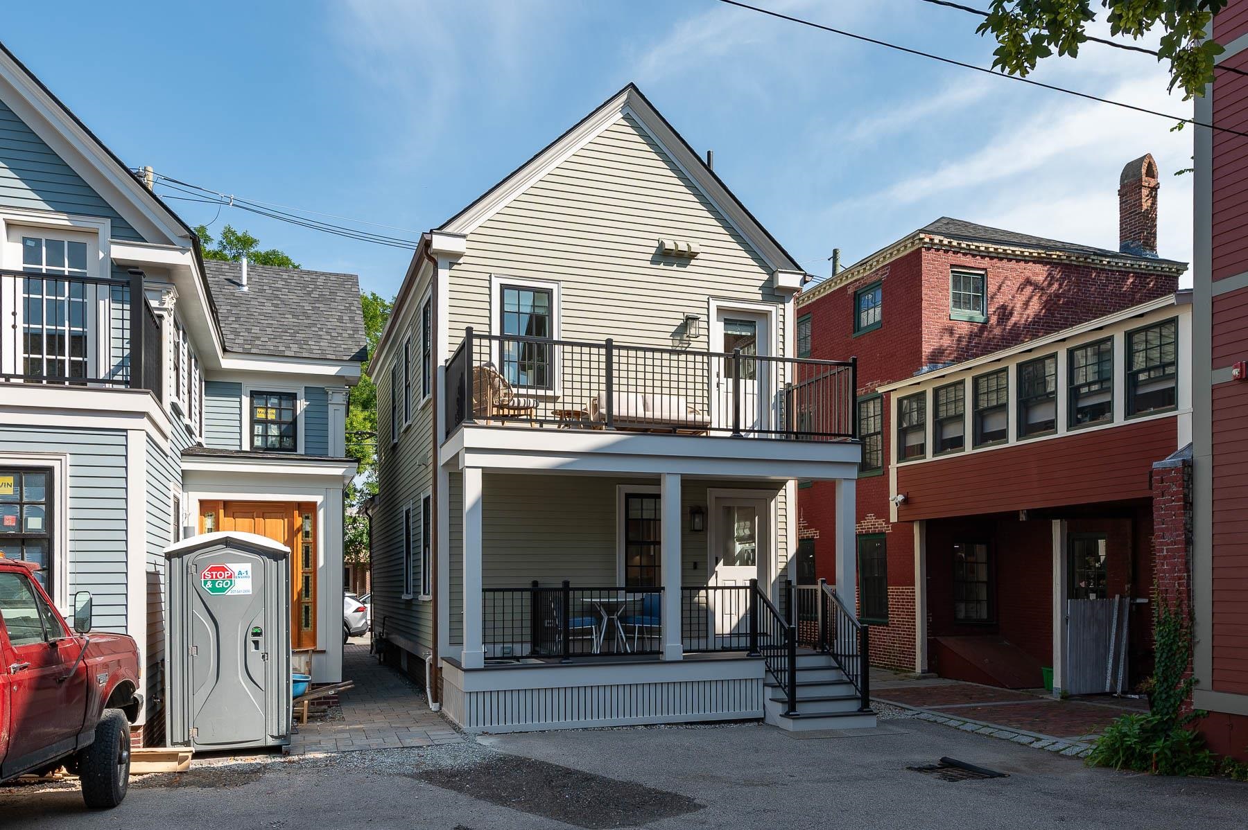 99 Daniel Street