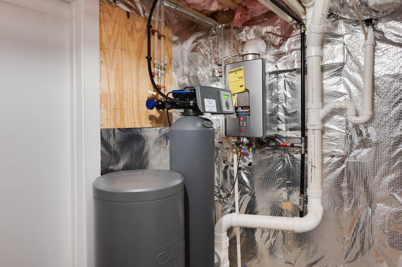 1244 Washington Road Unit: 4D