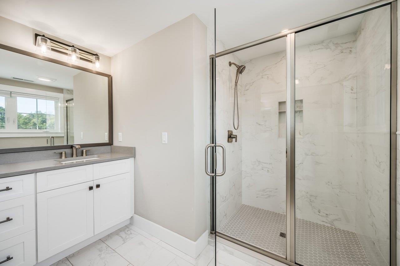 1244 Washington Road Unit: 4D