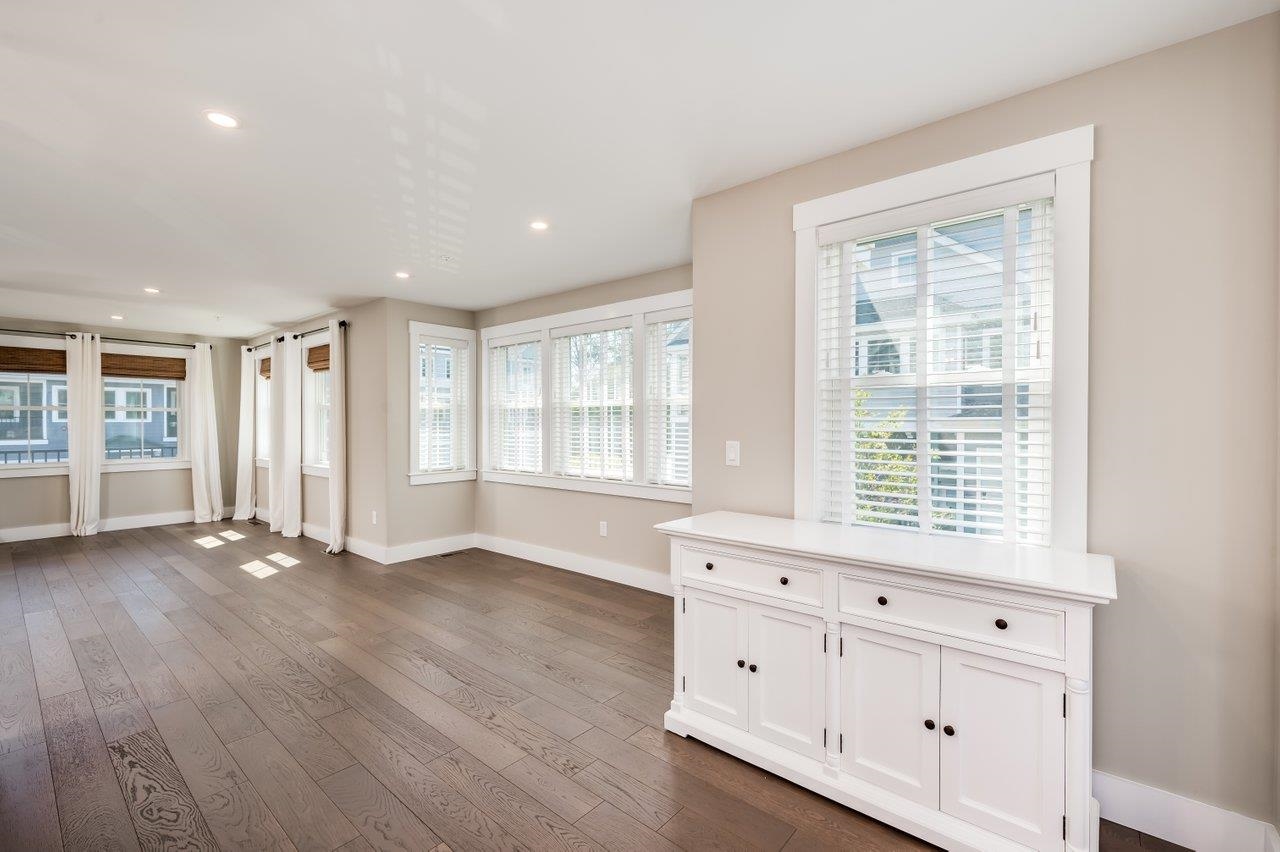 1244 Washington Road Unit: 4D